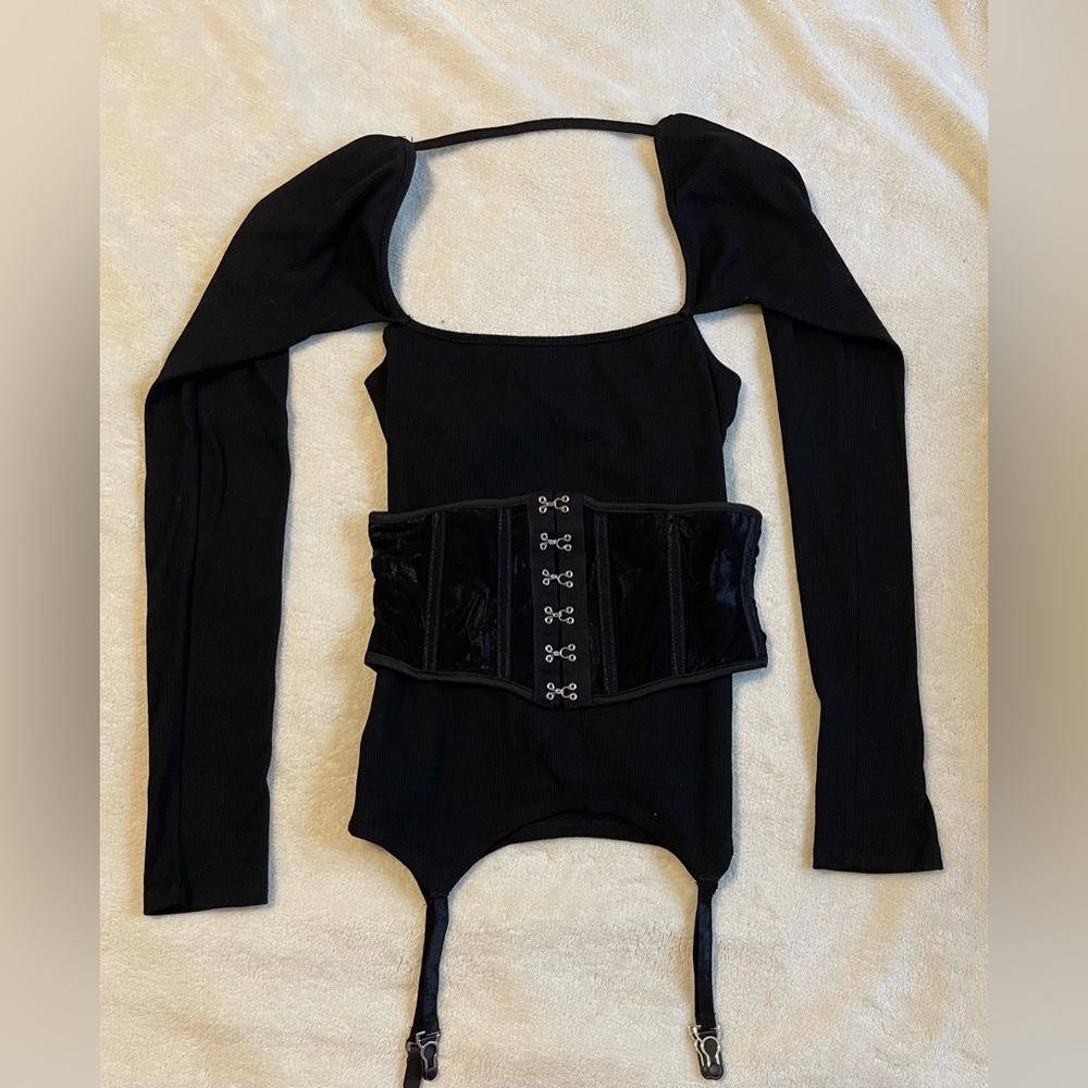 🔥🔥Electra Black Corset Top - Picture 2 of 8